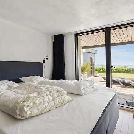 Nyaraló Three-bedroom In Børkop